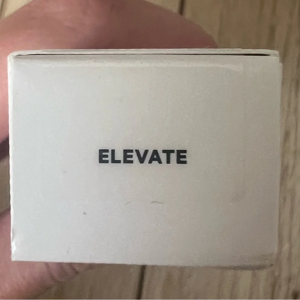 Milk Makeup RISE Mascara Lifting and Lengthening Elevate Full Size